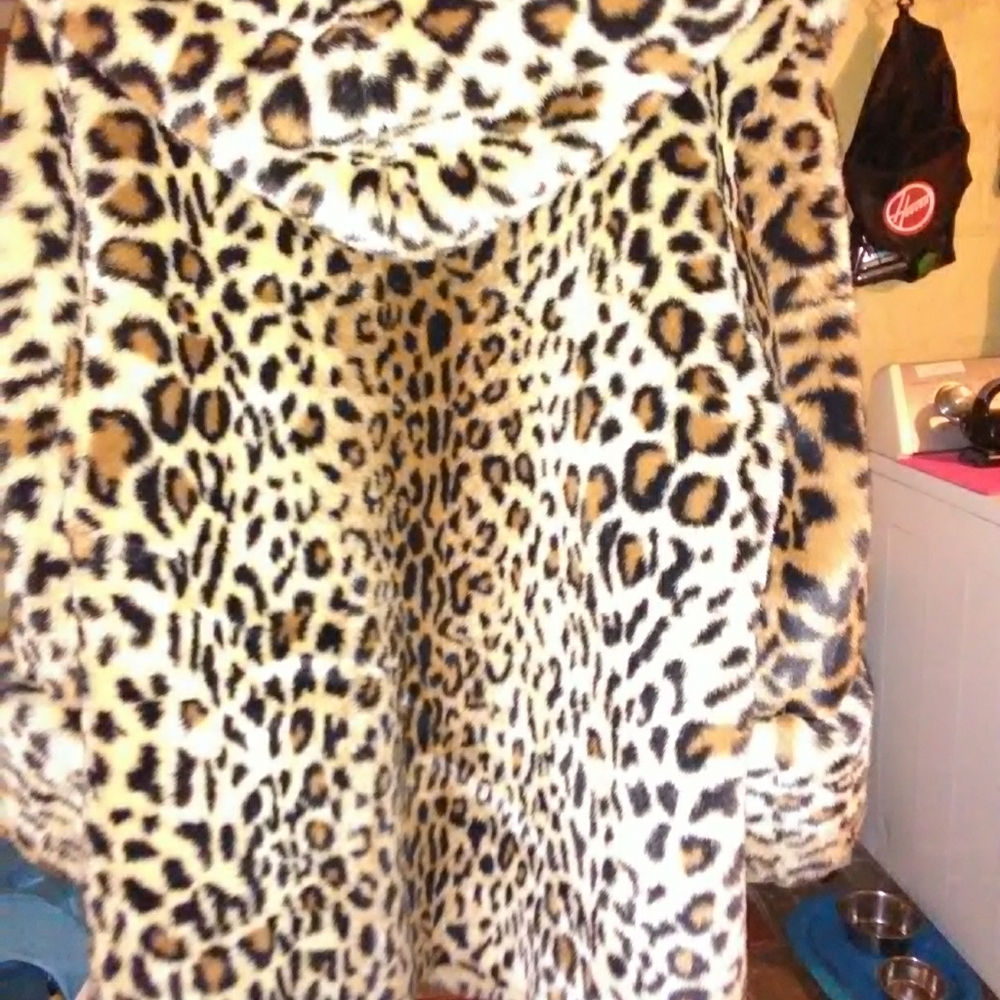 Faux lepord coat